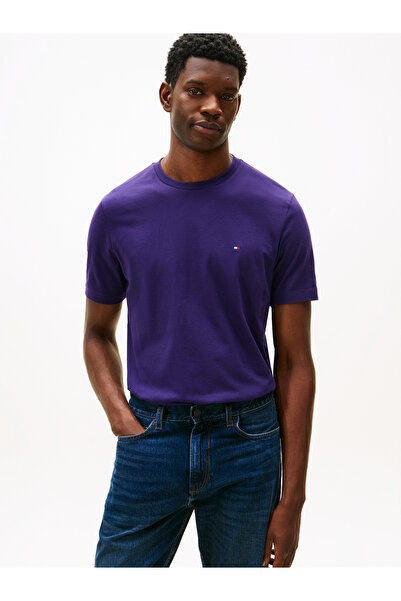 Tommy Hilfiger تي شيرت رجالي برقبة دائرية مطرز بعلم أرجواني