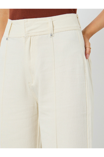 Styli Off-White High Rise Wide Leg Jeans