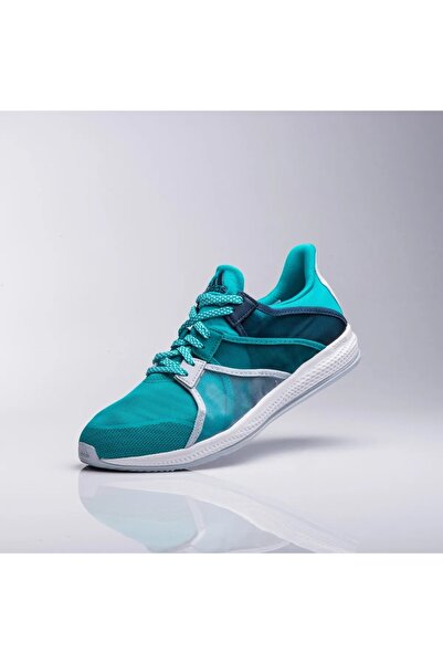 adidas Women's turquoise Gymbreaker Bounce shoes