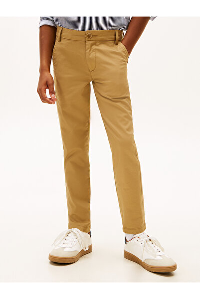 Tommy Hilfiger بنطلون تشينو بيج إسينشال للأولاد من عام ١٩٨٥ مصنوع من قماش قطن...