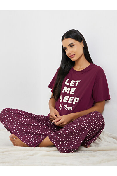 Styli Let Me Sleep Graphic T-Shirt and Spot Print Pyjama Set