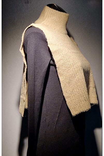 OEM Women's collar, cream, cut out on the sides, warm, universal size