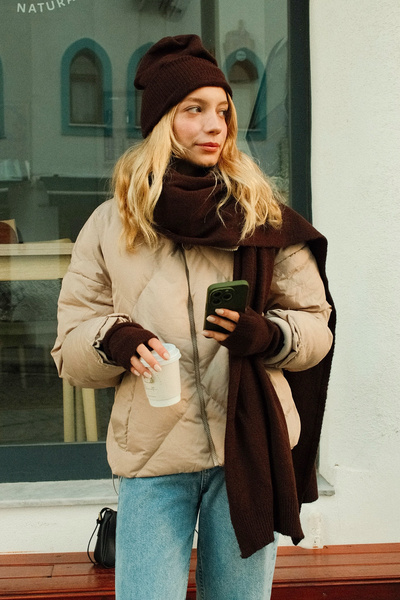 CHUBA Women's Knitwear Scarf & Beanie & Gloves Three-Piece Set Brown 26W5006