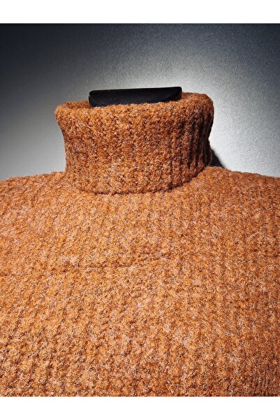 OEM Women's thick wool collar, brown, cut out on the sides, warm, universal size