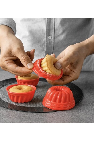 Nesto Home 18'li Set Silikon Yanmaz Yapışmaz Mini Muffin Kek Kalıbı