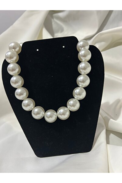 Hüma Butik Takı & Aksesuar Göz Kamaştırıcı İri İnci Kolye: Zamansız Şıklık ve Zarafet