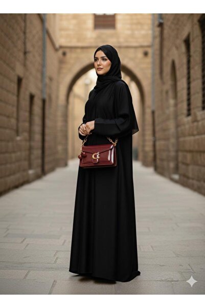 loş Women's patent leather C-shaped handbag with a cherry charm and a long external strap