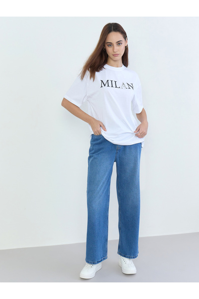 Styli White Oversized Slogan Print T-Shirt