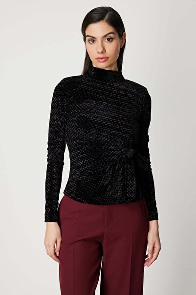 ON Beli Bağlamalı Dokulu Bluz