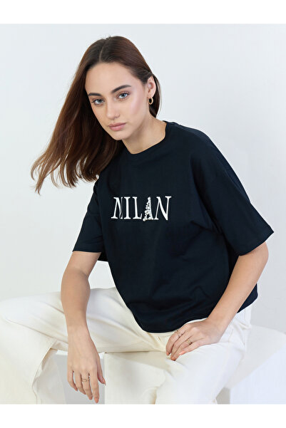 Styli Black Oversized Slogan Print T-Shirt