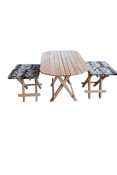 Cabina Premium Table set with two folding wooden chairs