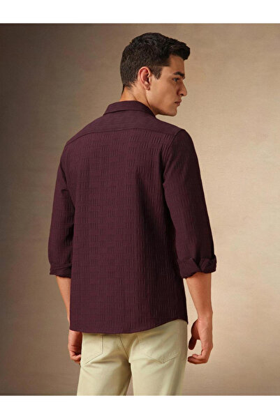 Dennis Lingo By Styli Men Maroon Textured Spread Collar Shirt