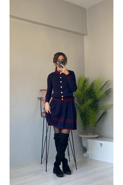 Butik Kadın lacivert polo yaka kazak etek ikili takım