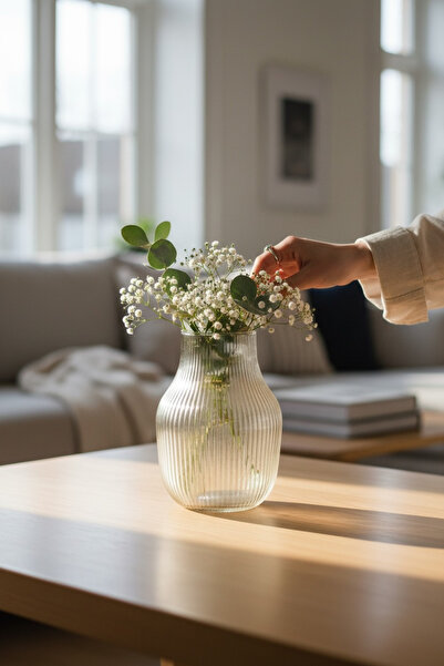 zezedesing Decorative Modern Textured Transparent Striped Glass Vase