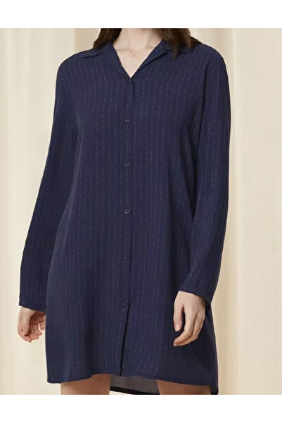 Triumph Nightgown, Navy blue