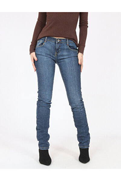 Evendi Blugi, Albastru