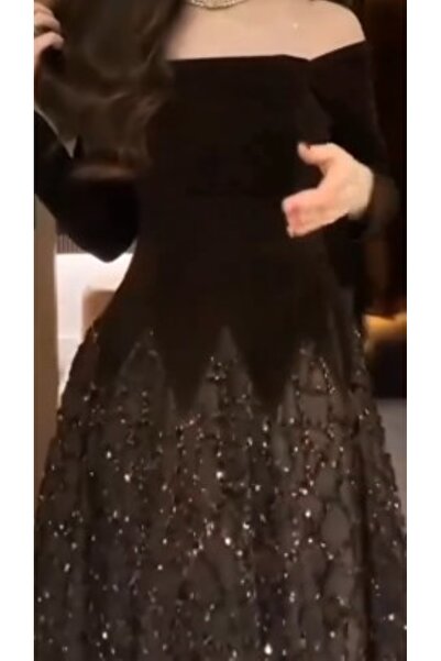 Genrics فستان سهرة طويل