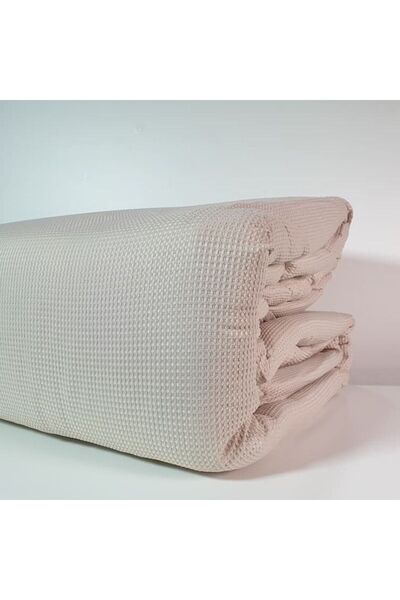 Reiashn Pottery Barn Summer Beige Single and a Half Bedspread