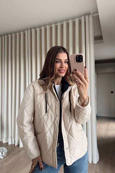 Sue Store Stone Color Lined Hooded Quilted Coat