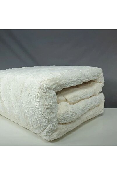 Reiashn Rana velvet faux fur bedspread, off-white winter color, double size
