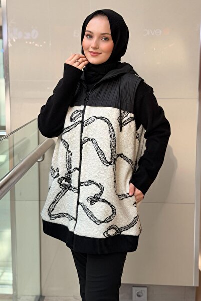 Ghisa Random Patterned Front Zipper Hooded Lamb Vest