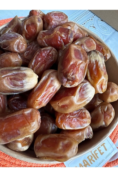 MARİFET HURMA Sugai Hurması – Çift Renkli, Özel Seçim, Yeni Mahsul (1 kg)