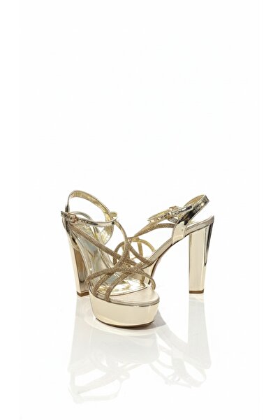 SMS Elegant women's evening heels adorned with pearls