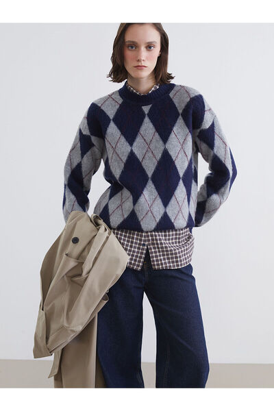 LC Waikiki Γυναικείο πλεκτό πουλόβερ σε μπλε ναυτικό χρώμα με σχέδιο μπακλαβά...