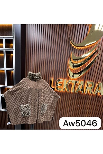 GENERAL A winter shawl is a warm, wide accessory used to cover the neck, often made of wool.