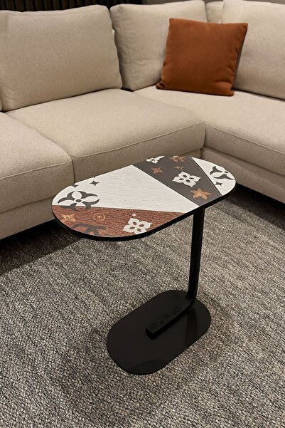 Generic Small C-shaped side table – a coffee table next to the sofa or bed for the living room and bedroom