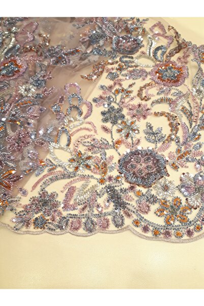 Safir Kumaş Üst Kalite Kasnak Yoğunluğunda Lila Zemine Rengarenk İşlemeli Dan...