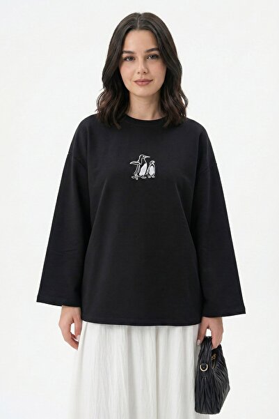 InStyle Penguin Embroidered Oversized Black Sweat