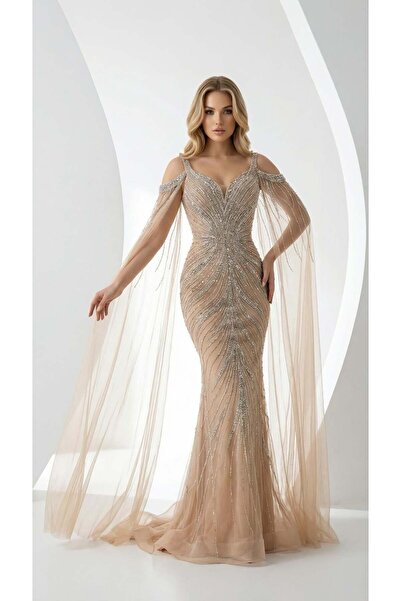 Hanımefendi Giyim فستان سهرة طويل بأكمام كيب، مطرز بالحجر على شكل سمكة