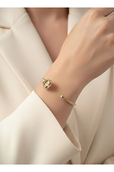 Süspüs Accessories سوار زهرة شهر الميلاد (أغسطس) مع مشبك قابل للتعديل بلون ذهبي