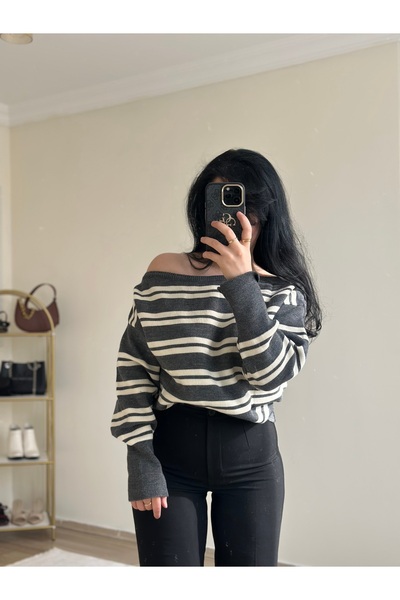 YELZEY BUTİK Low Shoulder Sweater