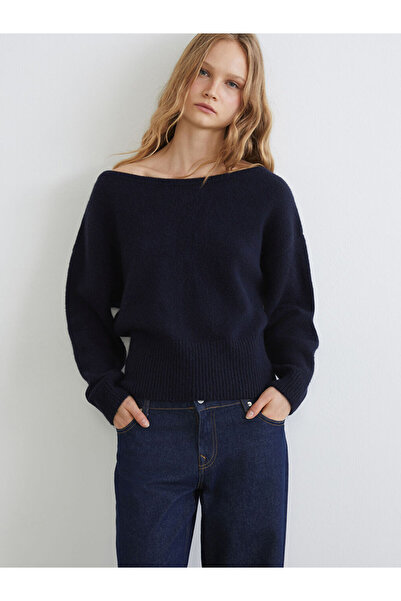 LC Waikiki Lacivert Kayık Yaka Kadın Triko Kazak