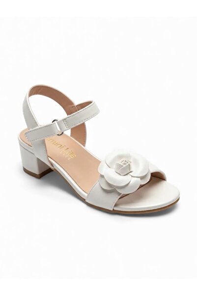 Geoomnii Sandals for Preteen Girls – Comfortable, Lightweight & Stylish Every...