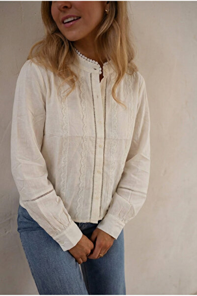 FEMELLE Women's White Mock Neck Button Cotton Shirt