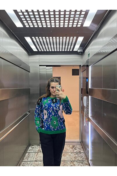 youknitwear you Daisy Crew Neck Knit Sweater