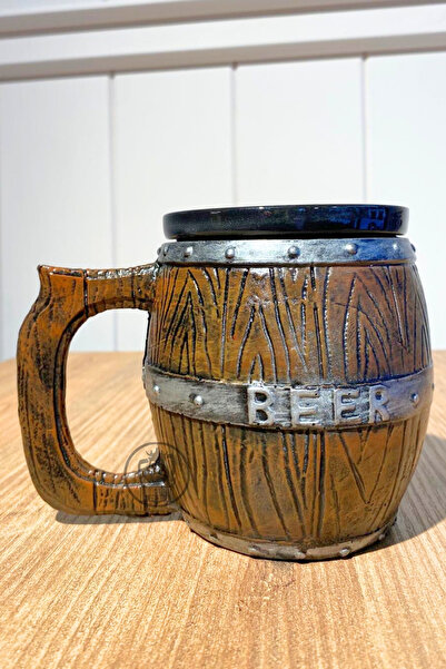 Kingdom of 3D Beer Barrel Mug (V2) Hand Painted Ceramic & Polyester Mug