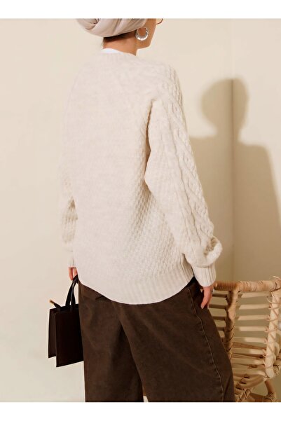 Vaniza Embossed Detailed Knitwear Knit Sweater