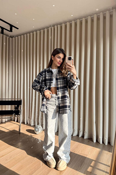 Sue Store Синьо-бежева картата риза с камъни и детайли от камък