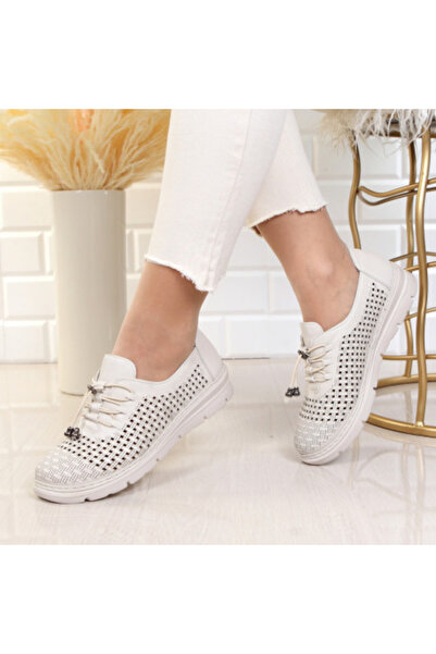 Sigma light cream shoes