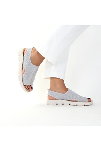 Dira Lightweight gray sandals