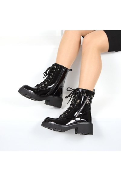 Brielle Fleece-lined Boots