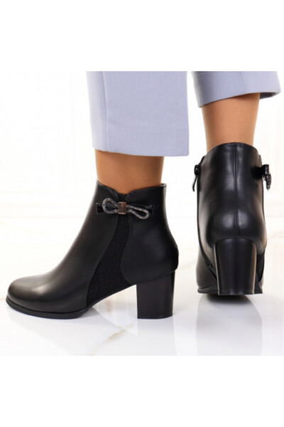 RAMONA Black Square-Heel Ankle Boots