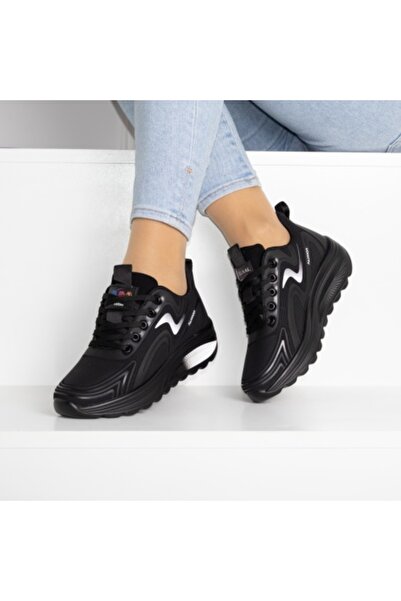 LAMORA Lightweight White and Black -Leather Sneakers