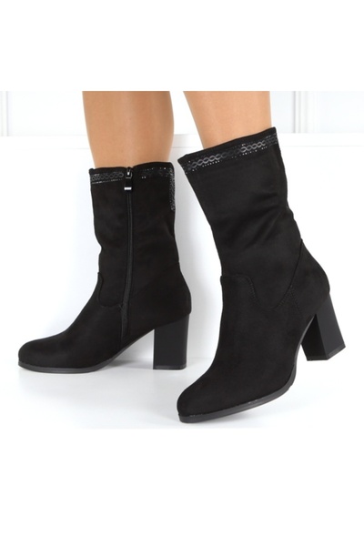 asami Fur-Lined Short Boots