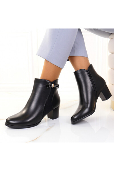 RAMONA Black Square-Heel Ankle Boots