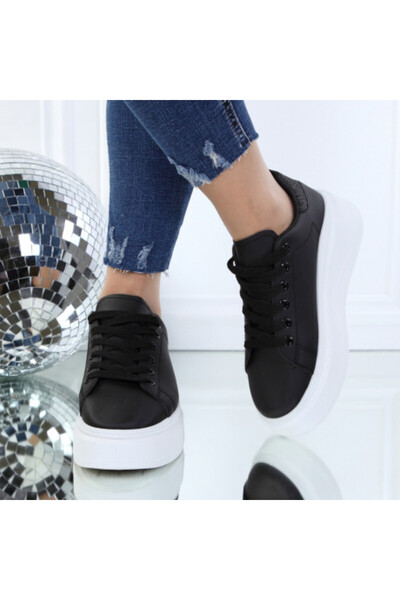 nina Lightweight Black Sneakers - Synthetic Leather